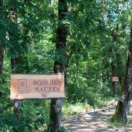 Du Bois Des Nauzes Luksustelt